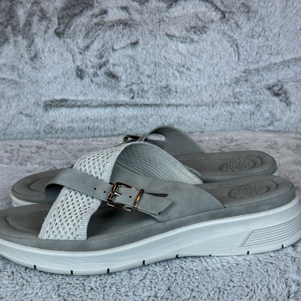 Extreme Comfort Platform Sandals- Sz 10 - Picture 4 of 6